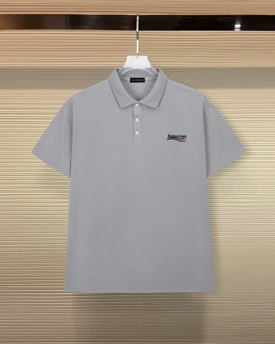 BALENCIAGA* Classic logo 🔥 POLO ✅ Quality ‼ ●100% ●50% 50% ● 200g ● ● 1：1 ● ●Size：M L XL XXL XXXL